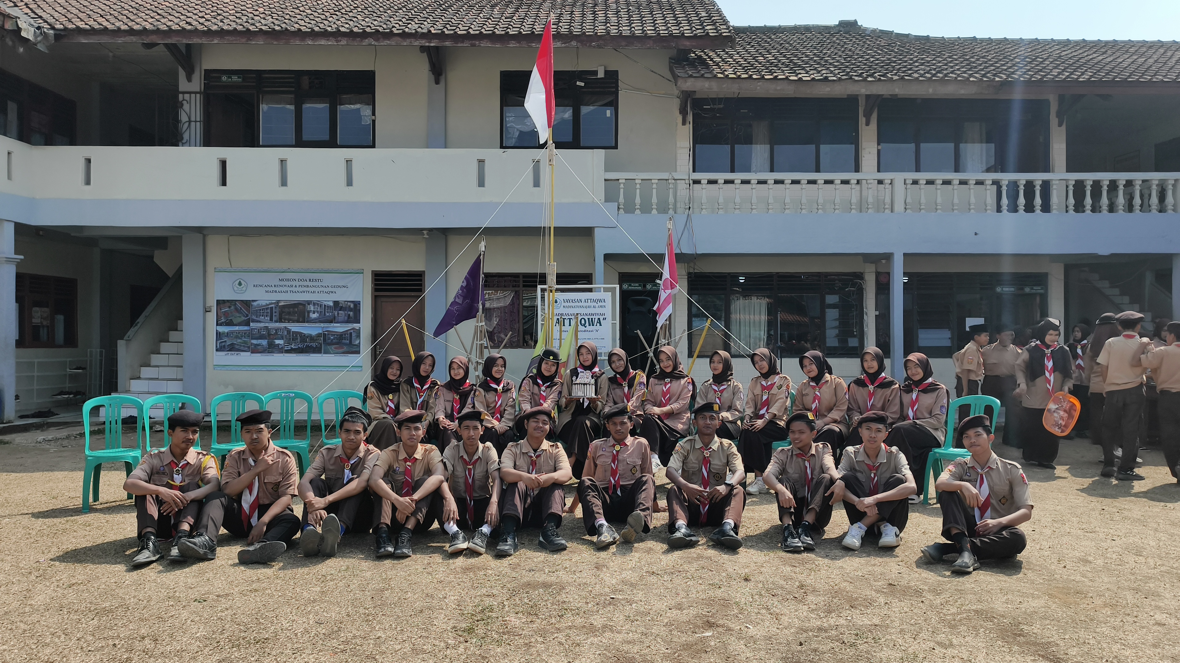 Foto Bersama HUT Pramuka Ke 65