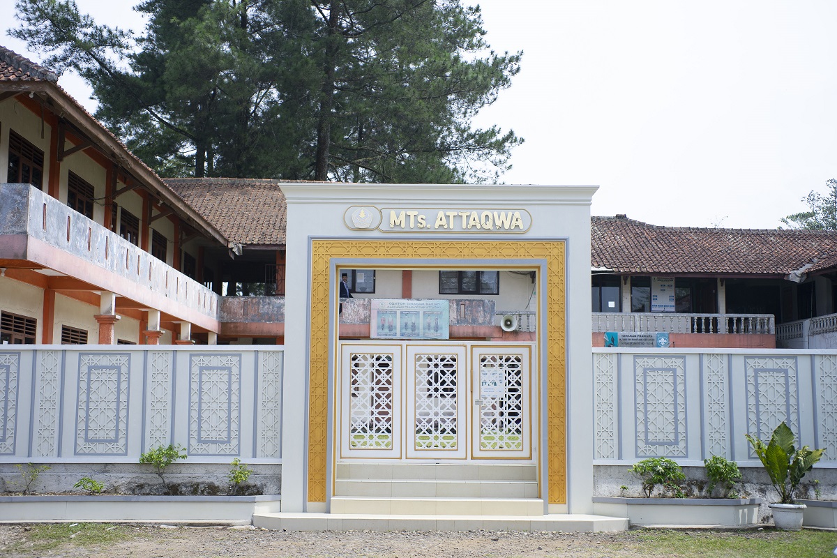 Gerbang Madrasah